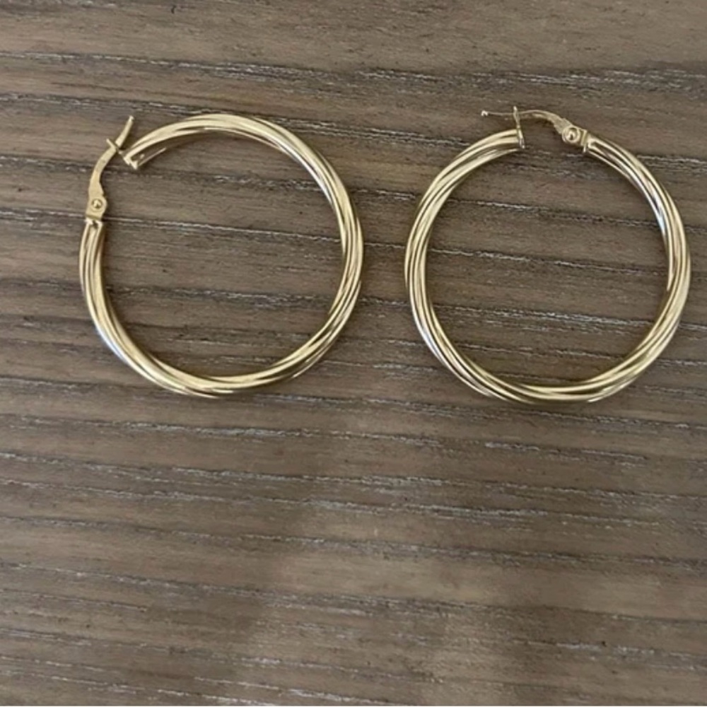 14kt Gold Hoops Earrings